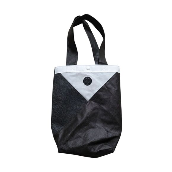 Lululemon Tuxedo Black And White Large Shopping Bag 2013 Limited Edition 8x10 - Picture 6 of 6